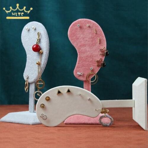 Creative Ear-Shaped Jewelry Display Stand Earrings Display Jewelry Stand Counter Window Earring Display Stand