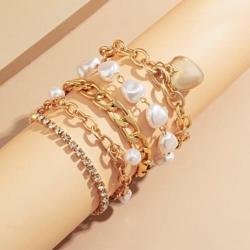 5Pcs Bohemia Baroque Pearl Bracelets Set for Women Boho Heart Pendant Gold Color Charm Bracelets On Hand Summer Jewelry 2021