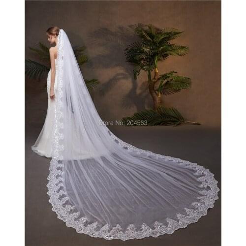 Elegant White or Ivory One-Layer Wedding Veil Lace Edge Tulle Cathedral Veil for Bride with Comb HL