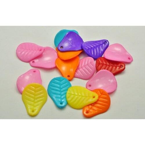 100 Mixed Bubblegum Color Acrylic Flower Petals Leaves Beads Charm 23X18mm