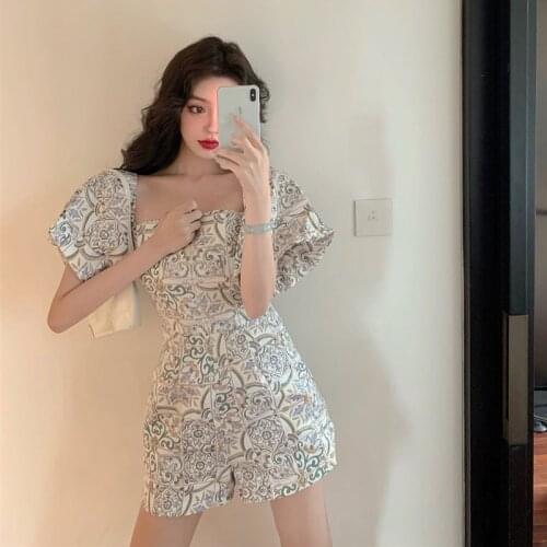 One-piece shorts womens summer ladies print puff sleeve jumpsuit 2021 new high waist loose straight jumpsuit