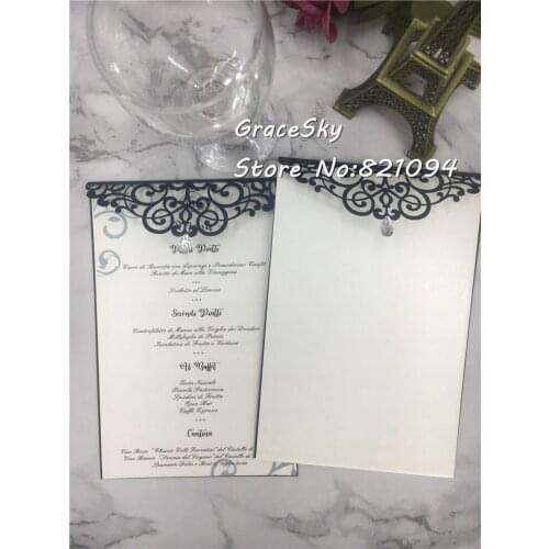 50pcs/lot 2019 New Laser Cut Lace elegant Crown Wedding Party Invitations Card Personalized Customized cards Wedding Supplies