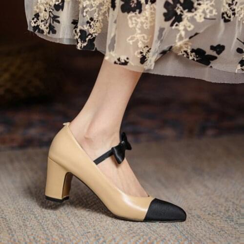 Ochanmeb Luxury Brand Women Genuine Leather Pumps Beige Nude Block Heels Designer Celebrity Woman Party Wedding Shoe Bride 33-42
