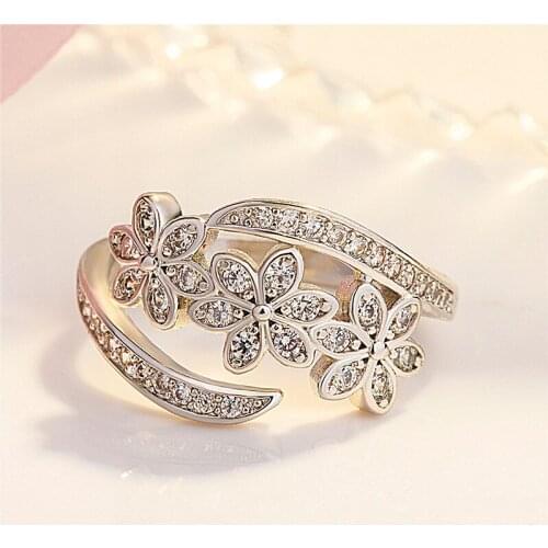 BAOSHINA Silver Color Crystal Flowers Open Womens Ring Trendy Copper Ring Jewelry Wedding Party Adjustable Accessories