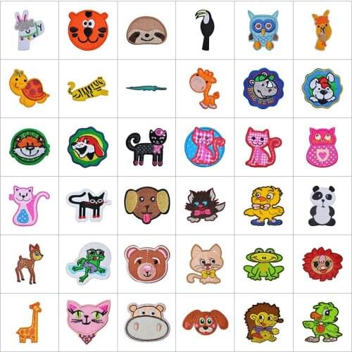 Animals Badges Iron on Cat Dog Patches Sewing Embroidered Applique for Jacket Clothes Stickers Badge DIY Apparel Accessories