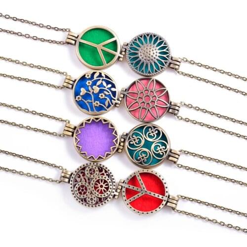 UKER (首饰) Vintage Pendants