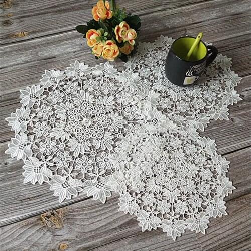 Round European Retro Hand Crochet Table Embroidery Cotton Placemat Coffee Cup Mat Fruit Coaster Christmas Weding Decoration