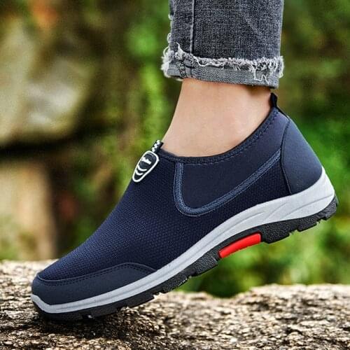 2021 Summer Men Shoes Lightweight Sneakers Men Fashion Casual Walking Shoes Breathable Slip on Mens Loafers Zapatillas Hombre