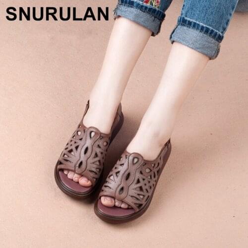 SNURULAN Womens Sandals Summer Genuine Leather Vintage Style Laides Shoes Flat Sandals Women 2018 Comfortable Mother ShoesE225
