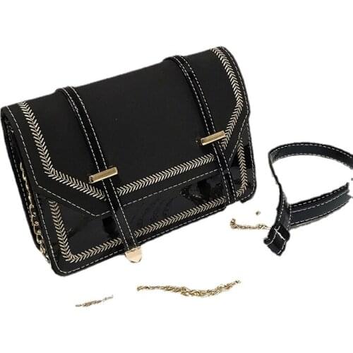 Online Celebrity Fashion Bag Womens New Fashion Chain Slung Small Square Bag Retro Simple Shoulder Bag