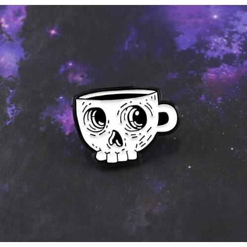 Skull Pattern Cup Brooch New Gothic White Skeleton Cartoon Skull Coffee Cup Enamel Pin Leather Lapel Badge Halloween Friend Gift