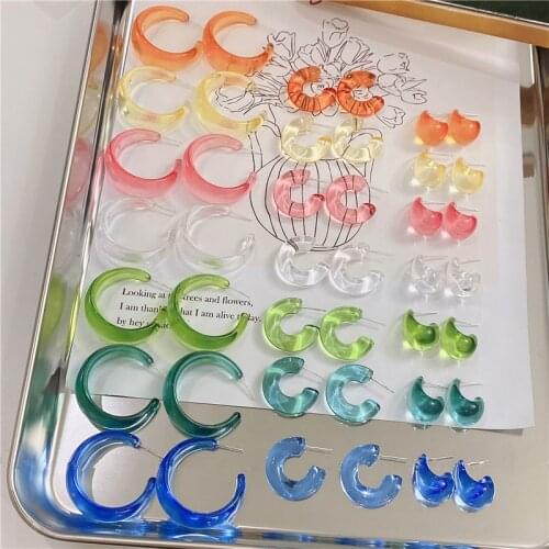 AOMU INS Korea Vintage Blue Green Transparent Resin C-Shaped Earrings Irregular Geometric Smooth Hoop Earrings for Women Jewelry