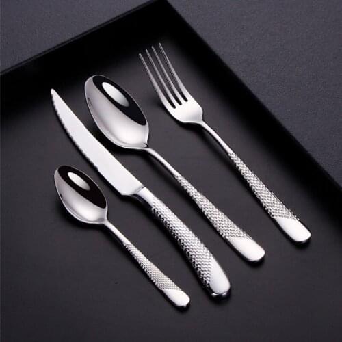 4Pcs/set Stainless Steel Cutlery Set Western Dinnerware Set Creative Thickened Handle Luxury Spoon Knives Fork Set Cutlery Set