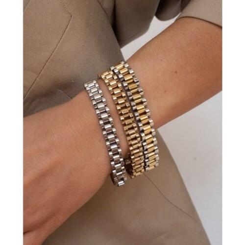 Hearts Q Decor Chain Bracelets