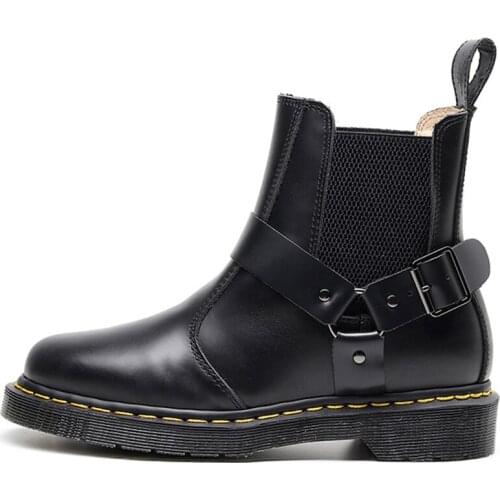 2019 Fashion Men boots SWaterproof Ski Boots Leather Anti-Slip Autumn Boots Platform Outdoor Shoes Men Retro Style Couple Shoes