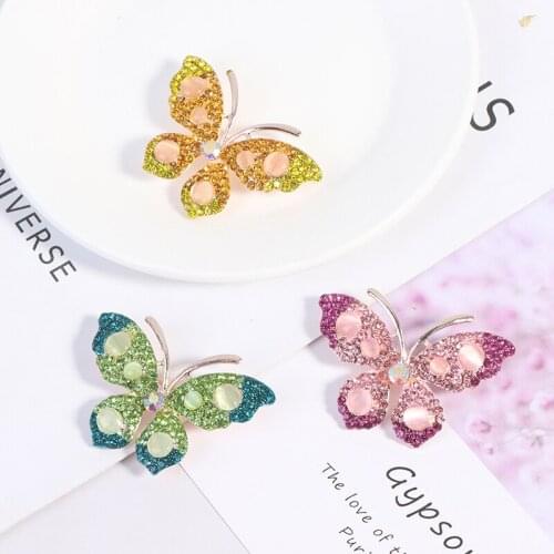 Charm Elegant Butterfly Animal Pearl Brooch Women Rhinestone Large Butterfly Jewelry Colorful Insect Pins Vintage Fashion Gifts