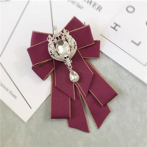 Korean Fabric Bow Tie Brooch Rhinestone Neck Ties Collar Pin Cravat Corsage Brooch Jewelry Luxury Gifts for Women Accessories