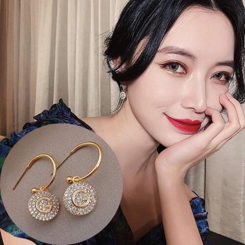 Stud Earrings Popular Rhinestone Round Letter Temperament High Fashion Trend Wild Date Romantic Birthday Gift Party Banquet