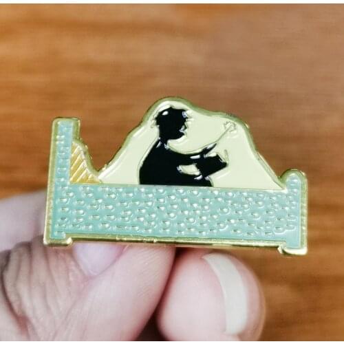 Lumos fantasy Bage Wizardss and witchess will use this to create a beam of light at the tip of the wand, like a torch