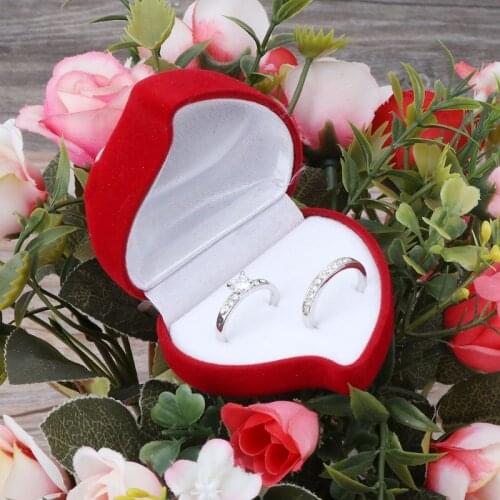 Double Wedding Rings Box Velvet Heart Shape Red Rose Flower Box Jewelry Display