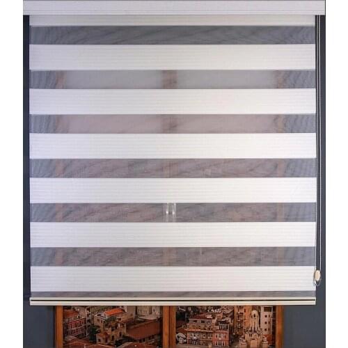 Perdecii Store Curtains