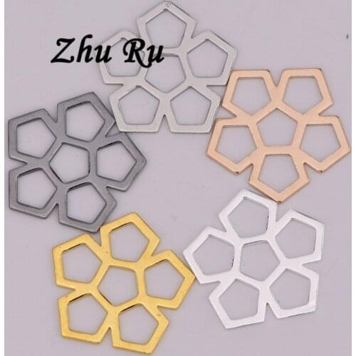 ZHU RU 10pcs/lot 17.5*0.8mm Geometric pentagonal hollow flowers Charms Fit Accessories charms flower pendants jewelry making