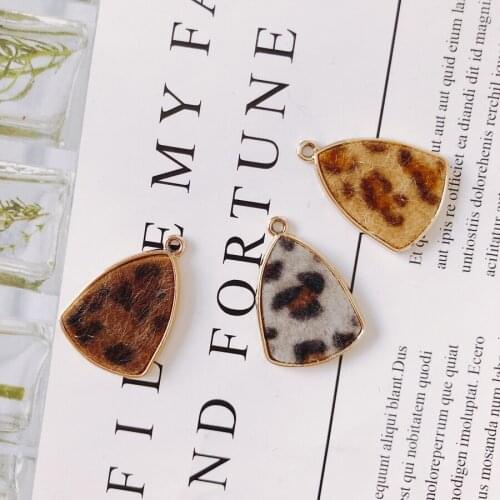 6 pieces / lotAlloyk gold irregular triangle Pendant Other