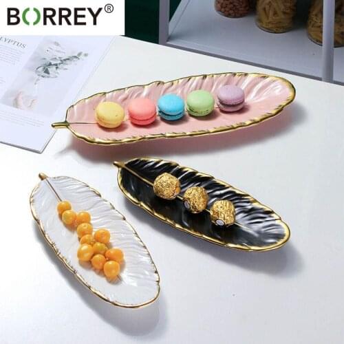 BORREY Large Banana Leaf Shape Ceramic Plate Dessert Jewelry Snack Plates Dish Dinnerware Sushi Tableware Feather Storage Tray