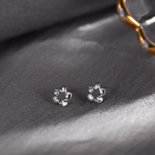 925 Sterling Silver Plum Blossom Earrings for Women Female Fashion Personality Hollow Flower Earrings Temperament Creative Style