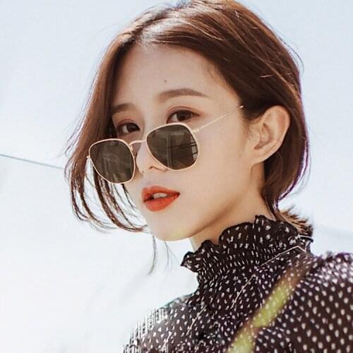 Fashion Sunglasses Women Brand Designer Small Frame Polygon Clear Lens Sunglasses Men Vintage Sun Glasses Hexagon Metal Frame
