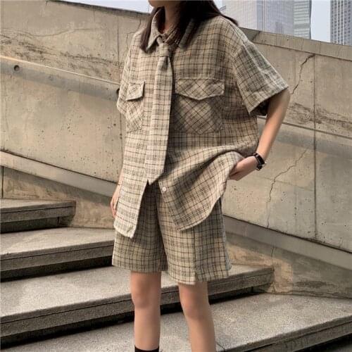 Womens Suits Shorts Fashion Suits Korean Loose Fashion Retro Short Sleeve Plaid Shirt Split Plaid Shorts 2 Piece Set Summer New