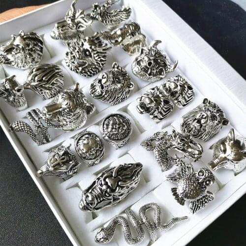 Wholesale 10pcs/Lot Vintage Punk Animal Dragon Lion Tiger Snake Mix Style Metal Alloy Jewelry Rings For Men Women Size 7 to 11