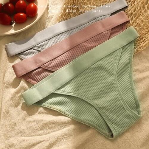 CHRLEISURE Womens Cotton Briefs Comfortable Low Waist Female Panties Elastic Ventilation Ladies Briefs