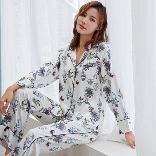 Women Silk Pajama Sets Satin Silk Fashion Printed Sleepwear Female Long-Sleeve Two-Piece Pyjamas 1732