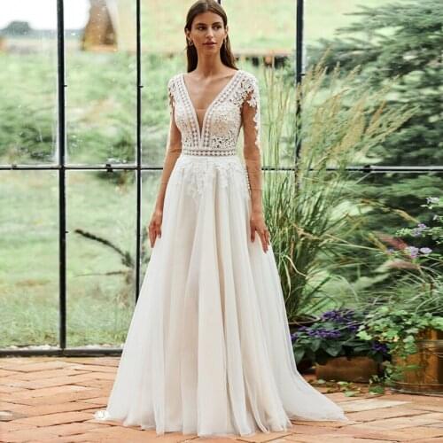 Beach Wedding Dresses 2021 V-Neck Long Sleeves A-Line Appliques Sweep Train Bohemian Bridal Dress Cвадебное платье 2021