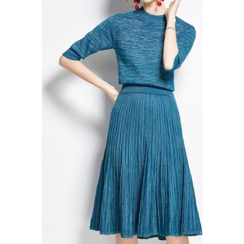 Knit 2 Piece Set New Style Autumn Winter Fashion V-neck Bat Sleeve Bright Silk Knitted Sweater High Waist Bodycon Skirt Suit