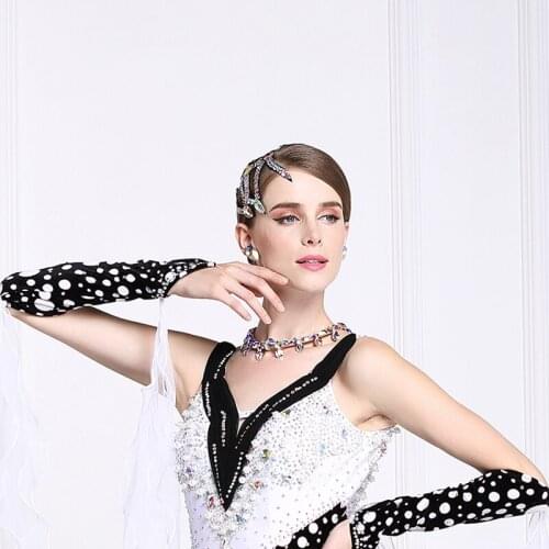 Lady New Rhyme Dance Necklace Female Modern Collar National Standard Collar Necklace Diamond-encrusted Latin Accessories B-6578