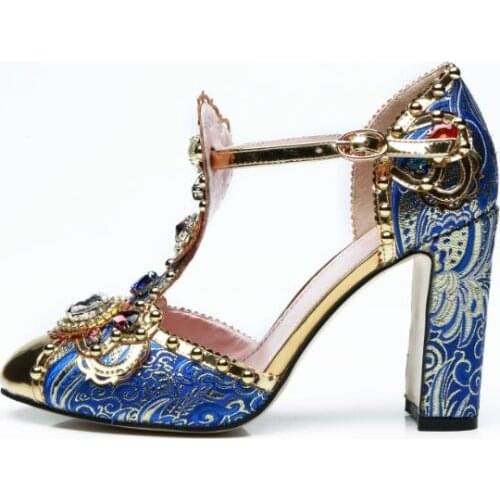 2018 Mixed Colors Luxurious Gems Pearl Flowers Decor Woman T- strap Shoes Rhinestone Gladiator Autumn Gold Covered Toe Pumps