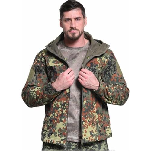 Men Woodland Digital Camouflage Jackets Outdoor Waterproof Windproof Coats Military Warm Fleece Tactical Softshell Jacket