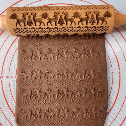 In stock ,Reindeer Pattern Rolling pin Christmas Wooden Embossing Dough Engraved Baking Accessories