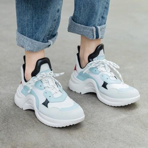Sports breathable womens shoes 2020 new thick bottom color matching high-top lace casual daddy shoes Z580