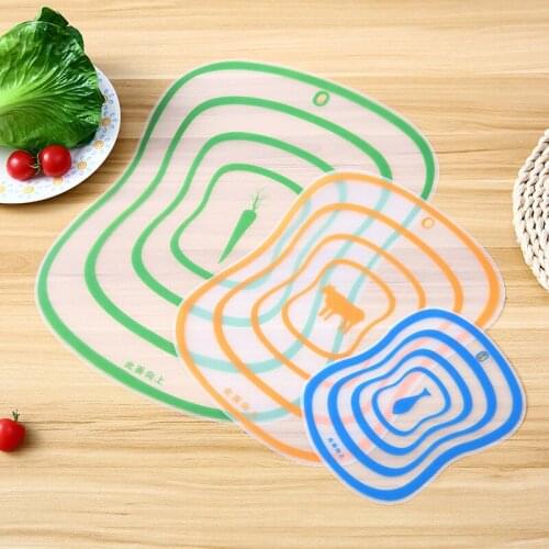 Wonderlife Kitchen Accessories Flexible Frosted Assortment Cutting Board Kitchen gadgets Plastic Cutting Fruit Cutting Board