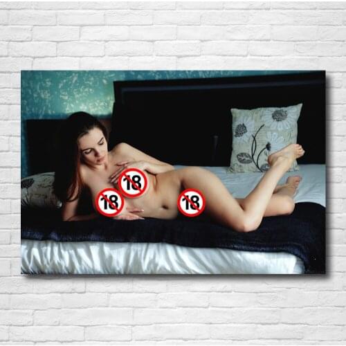 Beautiful Girls Wallpaper Sexy stunner on the bed Babe Adult Artistic Posters Canvas Wall Art Paintings for Home Room Decor