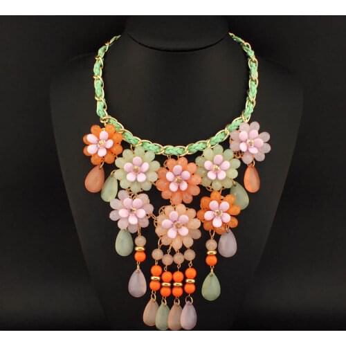 UKEN Charm Women Accessories Fashion Multicolor Resin Flower Chokers Statement Necklaces & Pendants Free Shipping N2394