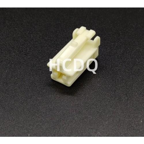 The original 90980-11259 1PIN automobile connector plug shell and terminal are supplied from stock