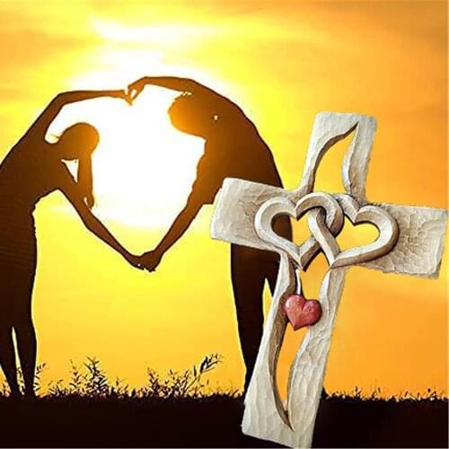 Carved Wooden Cross Intertwined Hearts Wall Hanging Hand Carved Wood Cross Love Forever Commemorative Crafts For Lover Gift