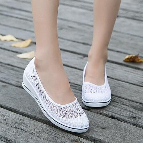 Flat Ladies Tennis Shoes Slip on Womens Sports Shoes Low Top Women Tennis Mesh Woman Sport Shoe Breathable Female Sneakers