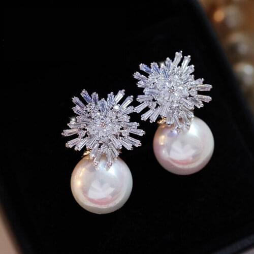Luxury Square Austrian Cubic Zirconia Stud Earrings for Women Fashion Imitation Pearl Snow Flower Bridal Girl Jewelry CEP075E
