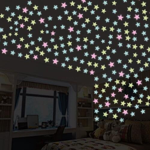 100pcs Wall Glow Wall Fluorescent Decal For Kids Room Luminous 3D Stars Sticker In The Dark Snowflake Ceiling Bedroom Home Decor