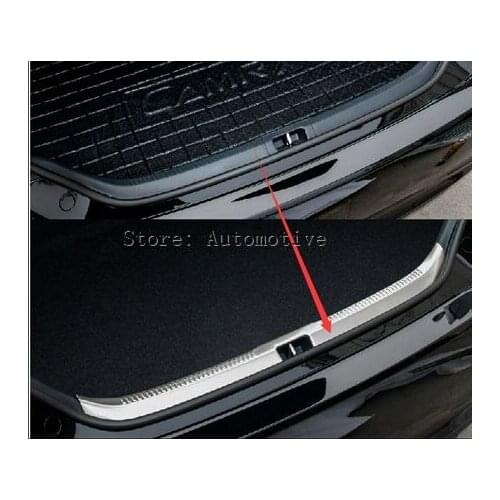 1pcs Stainless Rear Bumper Sill Protector plate Trim For Toyota 7 generations Camry 2014 2015 2016